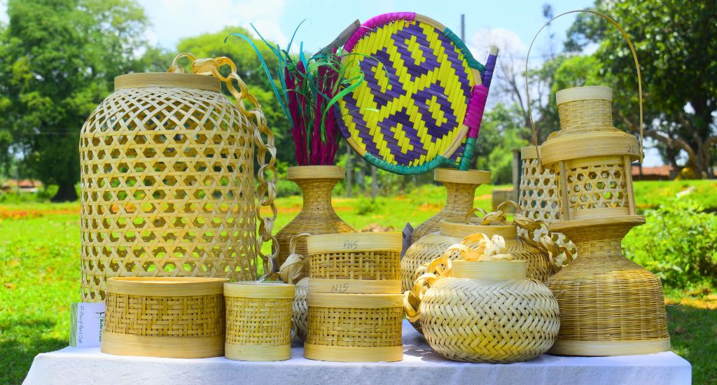 बाँस हस्तशिल्प (Bamboo Handicrafts) category
