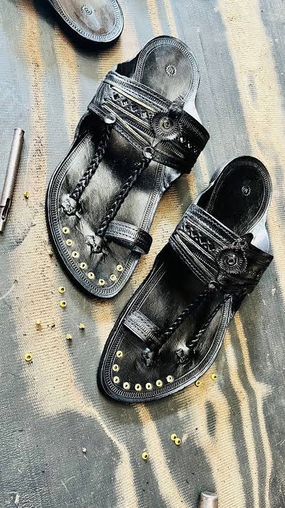 Kolhapuri Chappal